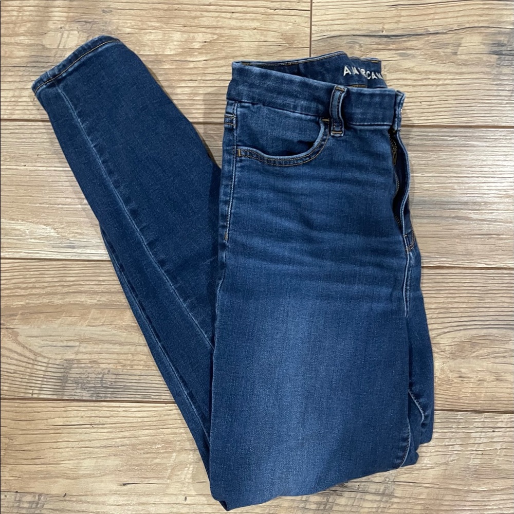 American Eagle Curvy High Rise Jeans